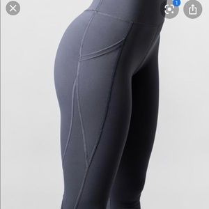 3 ALPHALETE SURFACE  LEGGINGS